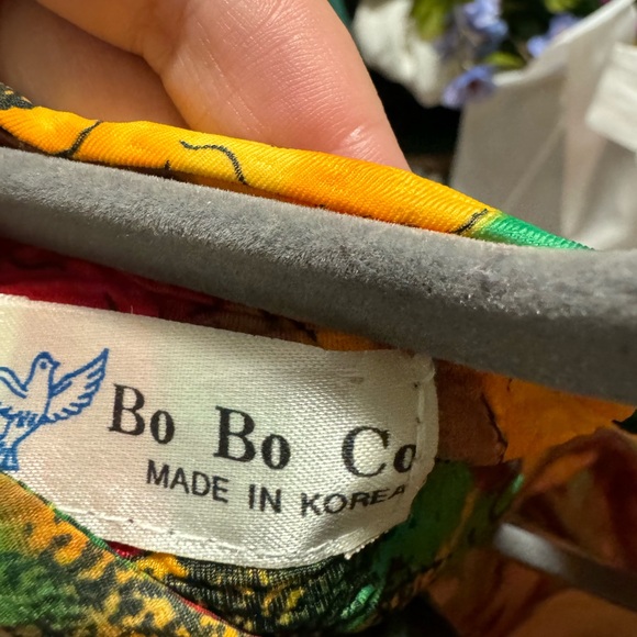 Bo Bo Co Plus Size Floral Vintage Blouse - Picture 2 of 2